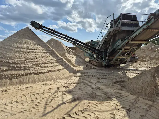 Prace ziemne Żwirownia Dzikowo AM